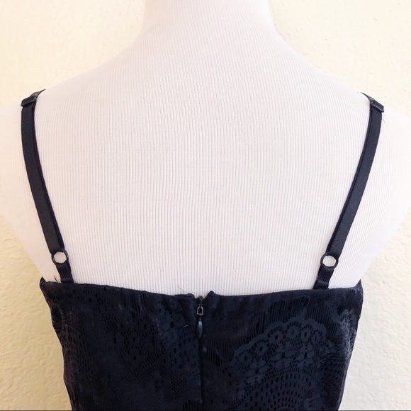 Black Lace Dress - Picture 3 of 6